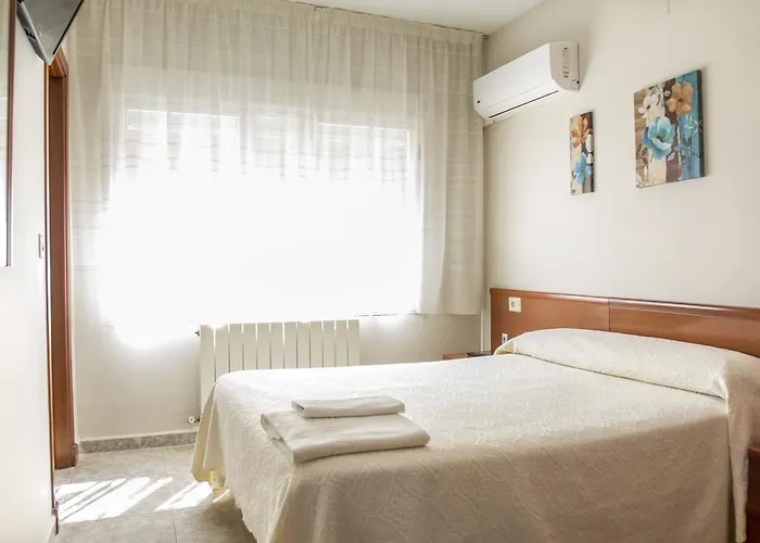 Konukevi Restaurante Maria Victoria 3*