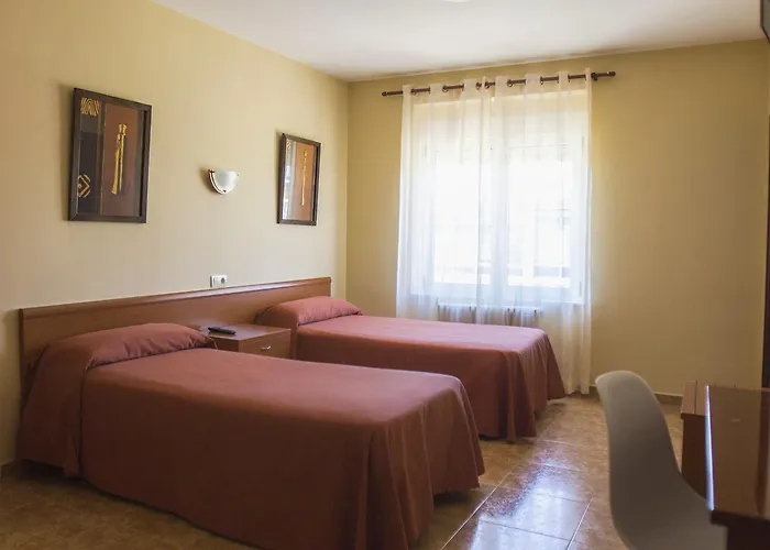 Konukevi Restaurante Maria Victoria 3*